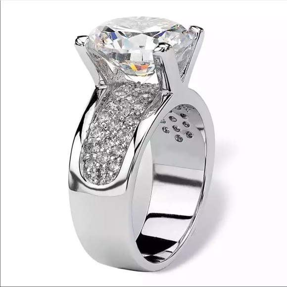 New Women’s 925 Silver Round Diamond Luxury Ring - Picture 2 of 6